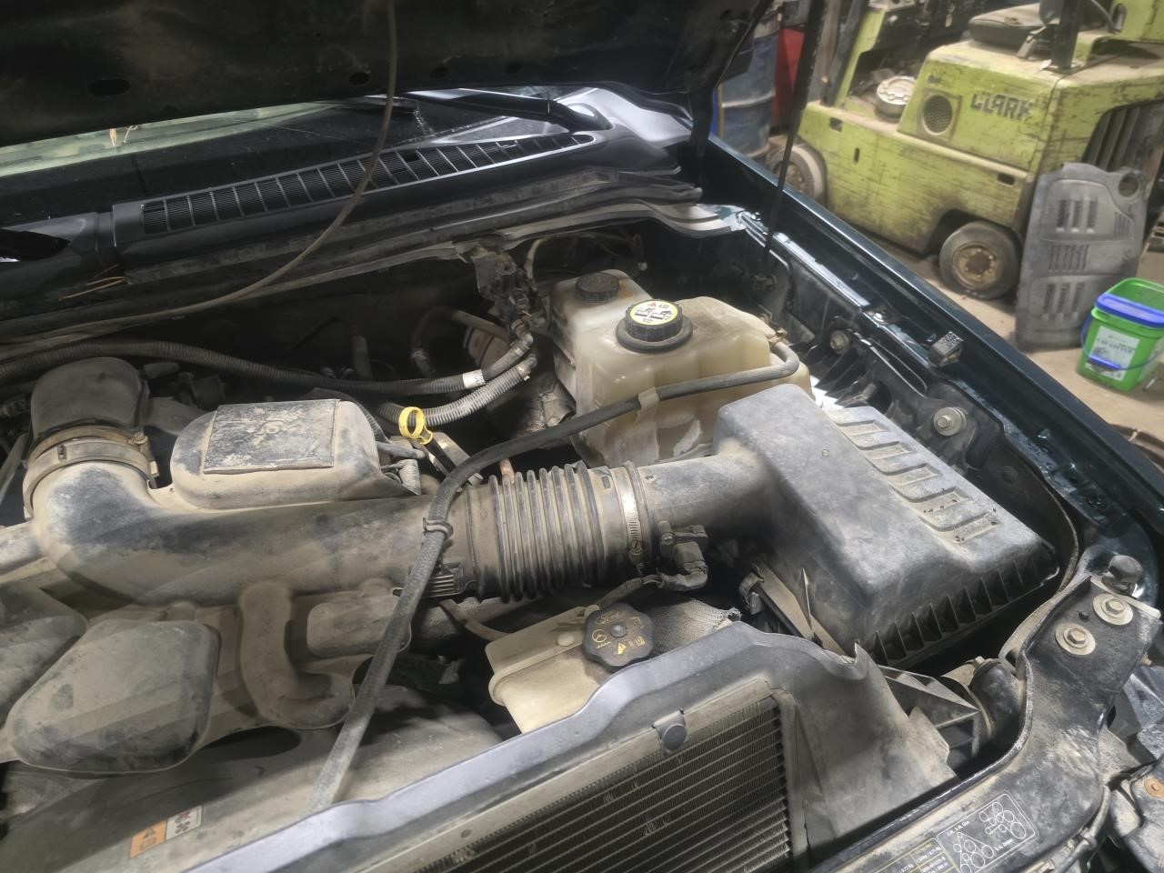 https://f005.backblazeb2.com/file/img-partshotlines-com/Inventory/NE126/Vehicle/8742_08.jpg