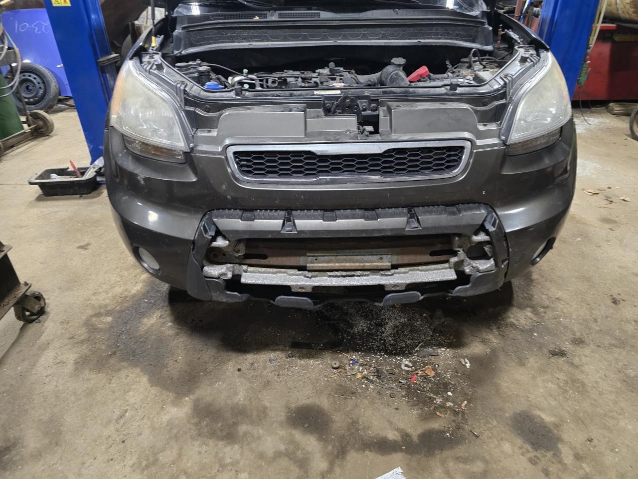 https://f005.backblazeb2.com/file/img-partshotlines-com/Inventory/NE126/Vehicle/8791_02.jpg