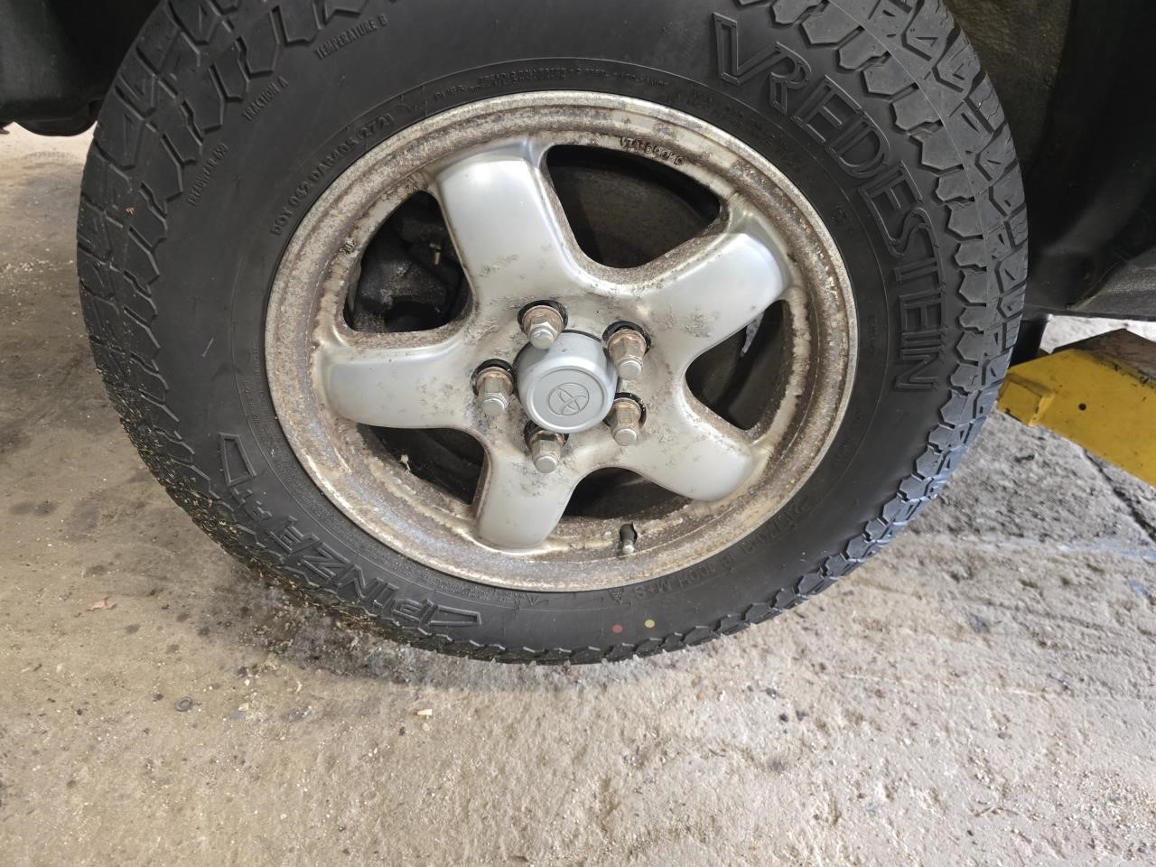 https://f005.backblazeb2.com/file/img-partshotlines-com/Inventory/NE126/Vehicle/8804_10.jpg