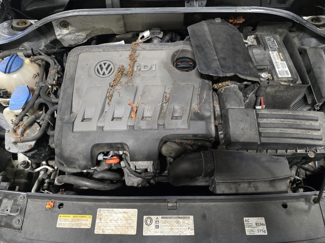 https://f005.backblazeb2.com/file/img-partshotlines-com/Inventory/NE126/Vehicle/8817_05.jpg