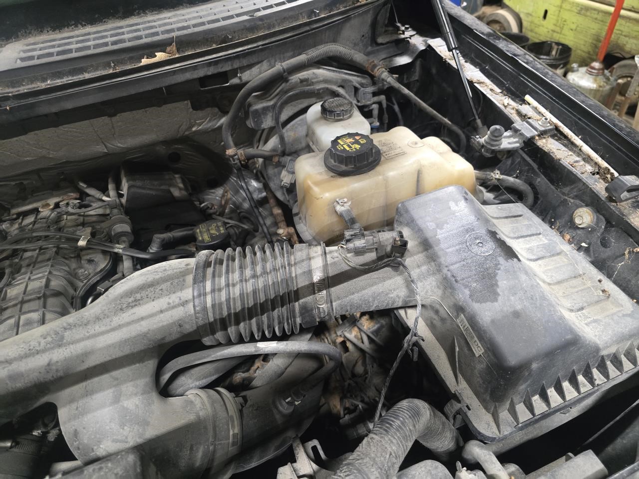 https://f005.backblazeb2.com/file/img-partshotlines-com/Inventory/NE126/Vehicle/8861_06.jpg