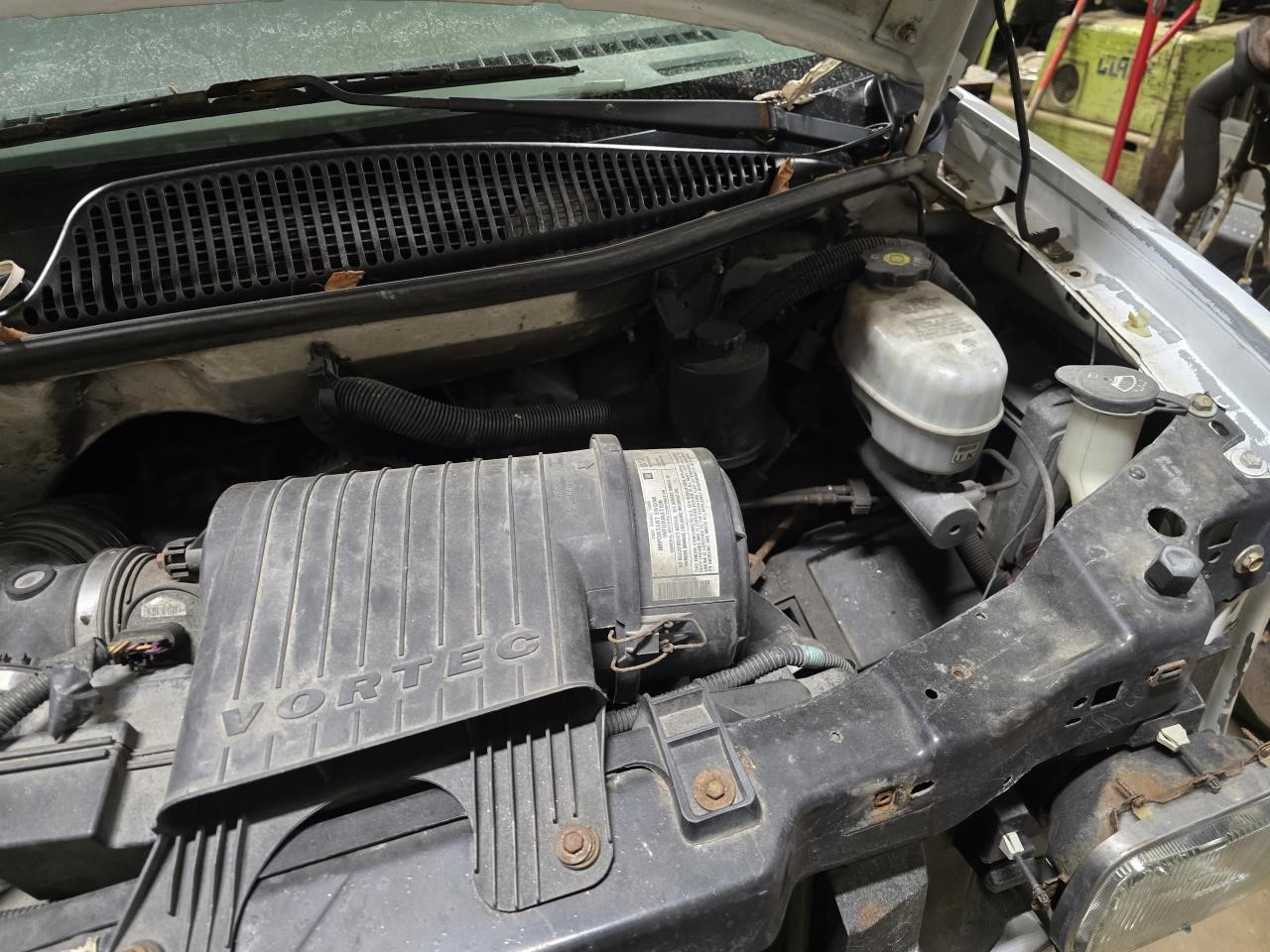 https://f005.backblazeb2.com/file/img-partshotlines-com/Inventory/NE126/Vehicle/8867_06.jpg