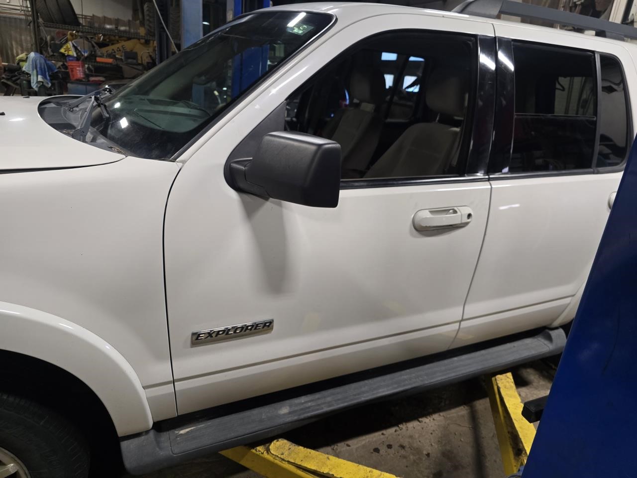 https://f005.backblazeb2.com/file/img-partshotlines-com/Inventory/NE126/Vehicle/8868_12.jpg