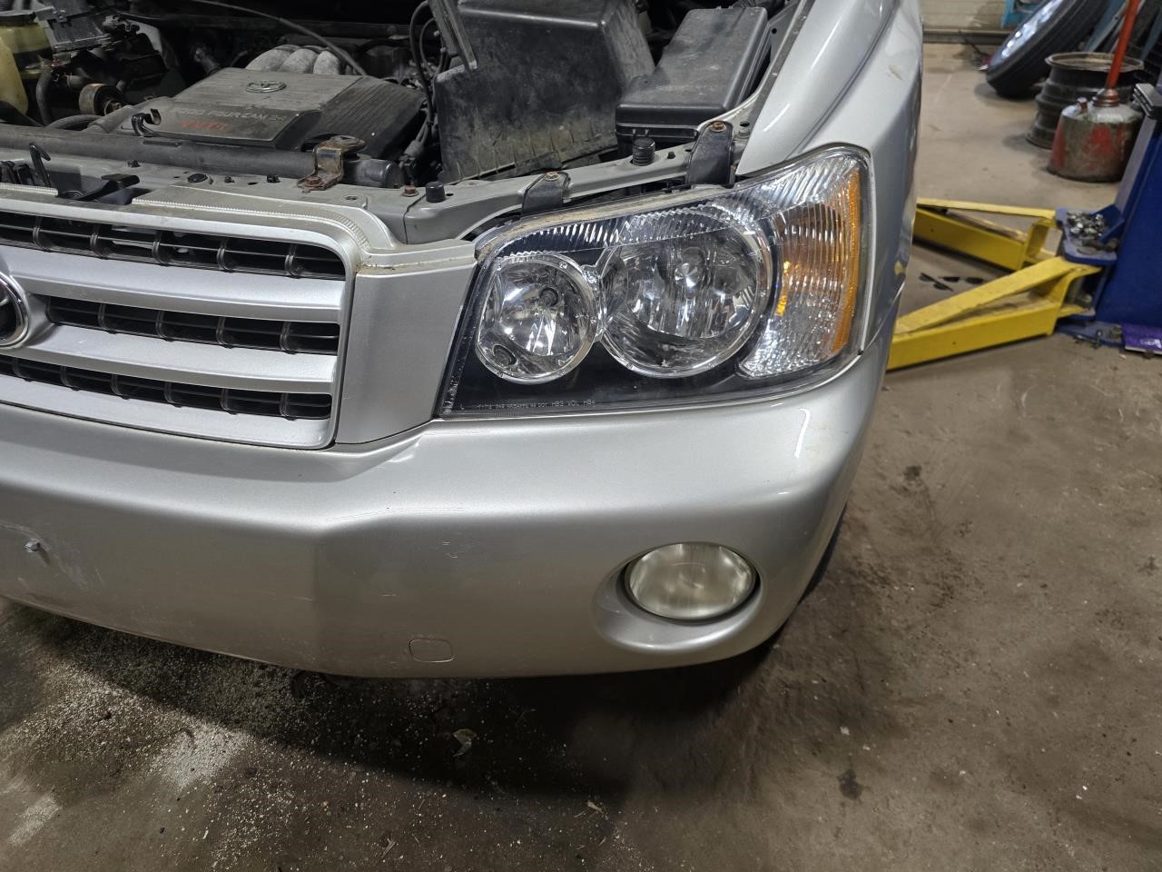 https://f005.backblazeb2.com/file/img-partshotlines-com/Inventory/NE126/Vehicle/8870_04.jpg