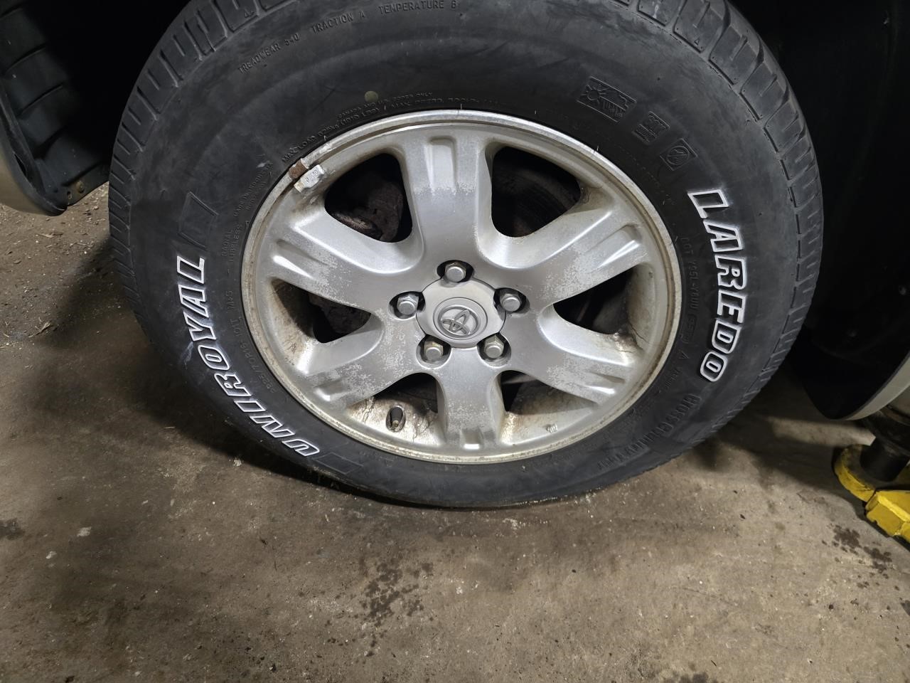https://f005.backblazeb2.com/file/img-partshotlines-com/Inventory/NE126/Vehicle/8870_11.jpg