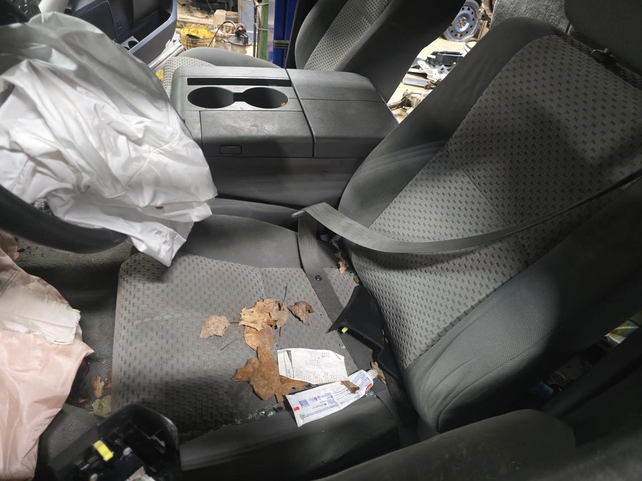 https://f005.backblazeb2.com/file/img-partshotlines-com/Inventory/NE126/Vehicle/8882_11.jpg
