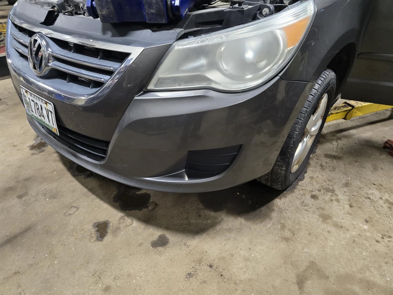 https://f005.backblazeb2.com/file/img-partshotlines-com/Inventory/NE126/Vehicle/8887_04.jpg
