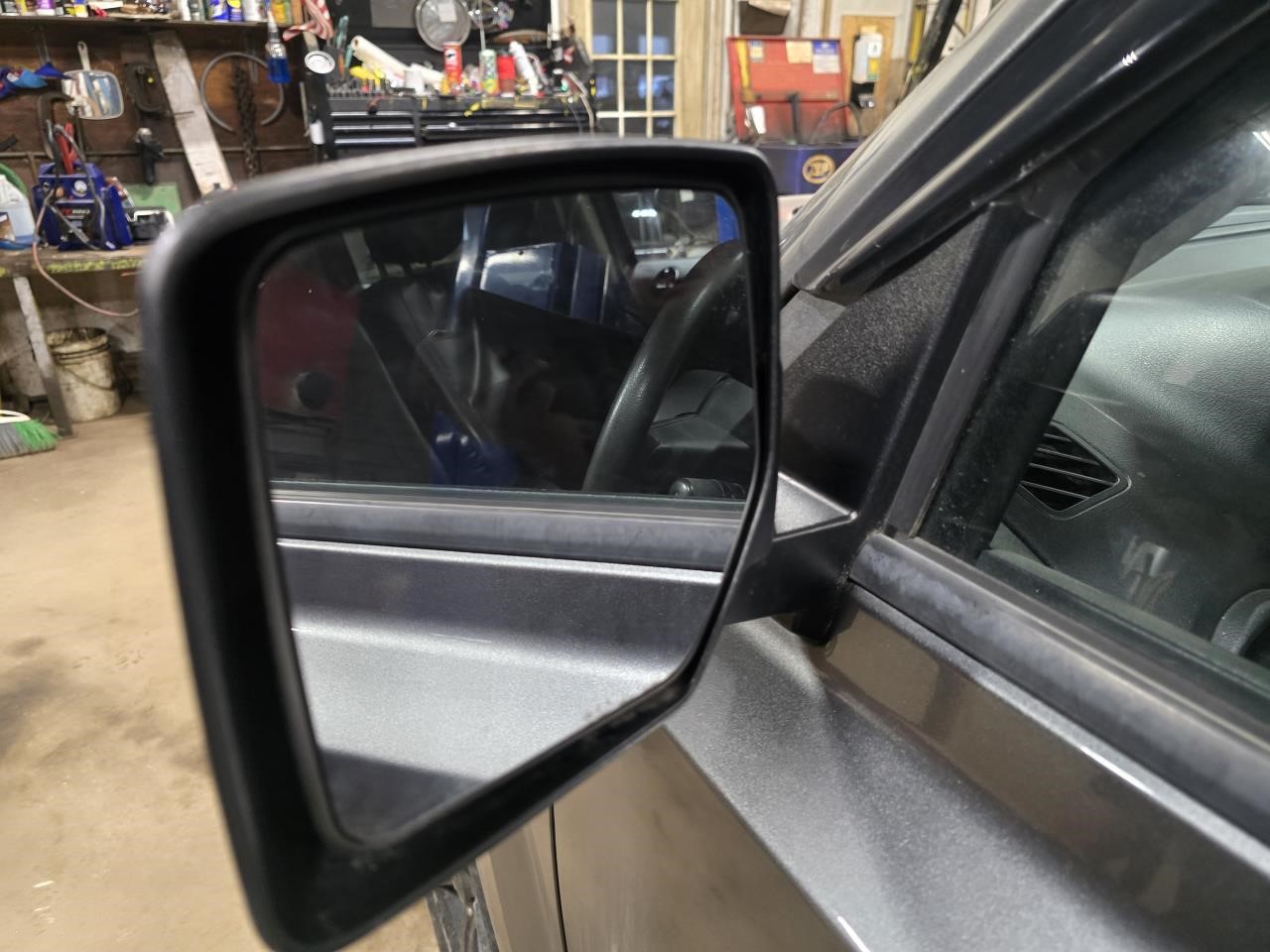 https://f005.backblazeb2.com/file/img-partshotlines-com/Inventory/NE126/Vehicle/8916_11.jpg