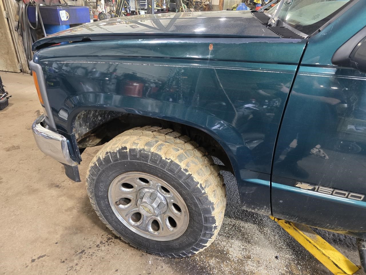 https://f005.backblazeb2.com/file/img-partshotlines-com/Inventory/NE126/Vehicle/8980_08.jpg
