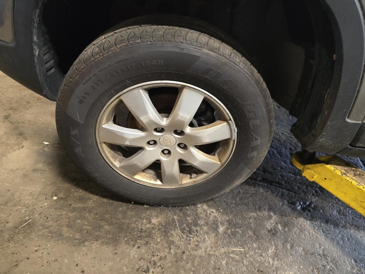 https://f005.backblazeb2.com/file/img-partshotlines-com/Inventory/NE126/Vehicle/8991_09.jpg