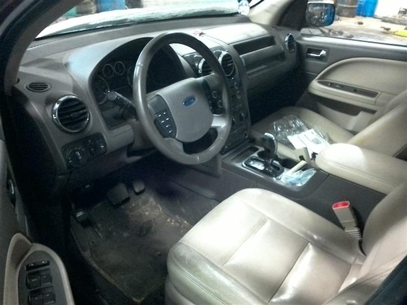https://f005.backblazeb2.com/file/img-partshotlines-com/Inventory/NE135/Vehicle/16105_06.jpg