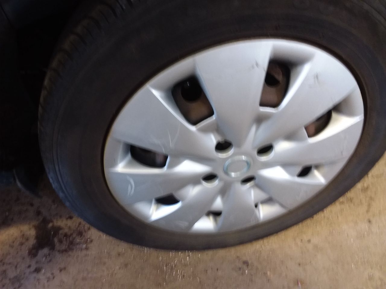 https://f005.backblazeb2.com/file/img-partshotlines-com/Inventory/NE135/Vehicle/18120_06.jpg