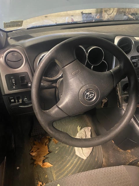 https://f005.backblazeb2.com/file/img-partshotlines-com/Inventory/NE135/Vehicle/18260_10.jpg