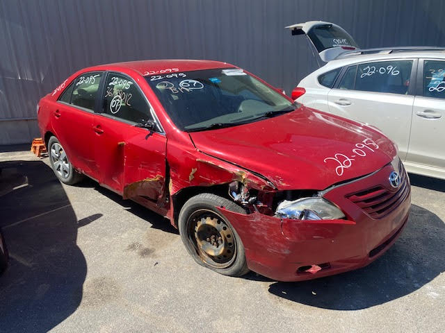 https://f005.backblazeb2.com/file/img-partshotlines-com/Inventory/NE135/Vehicle/18483_02.jpg