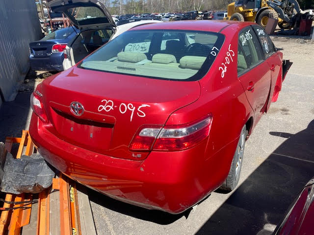 https://f005.backblazeb2.com/file/img-partshotlines-com/Inventory/NE135/Vehicle/18483_06.jpg