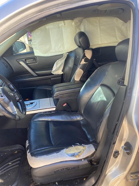 https://f005.backblazeb2.com/file/img-partshotlines-com/Inventory/NE135/Vehicle/18766_10.jpg