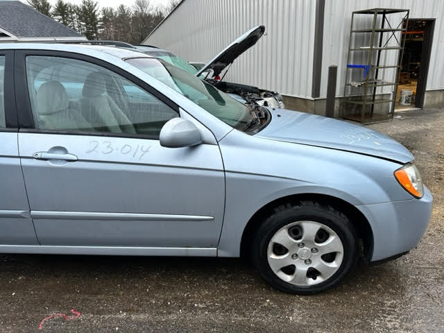 https://f005.backblazeb2.com/file/img-partshotlines-com/Inventory/NE135/Vehicle/18814_03.jpg
