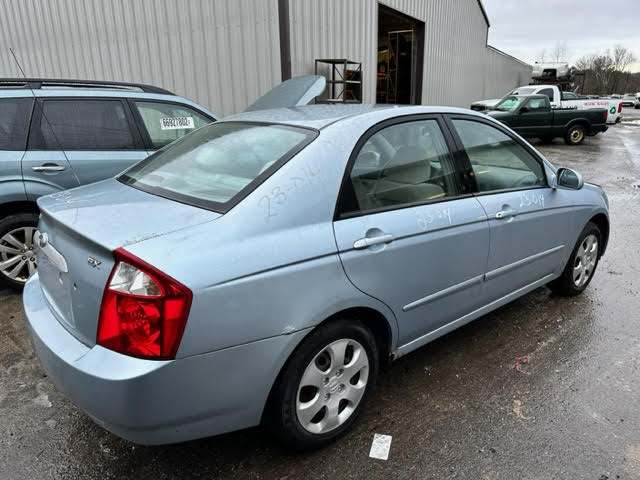 https://f005.backblazeb2.com/file/img-partshotlines-com/Inventory/NE135/Vehicle/18814_05.jpg
