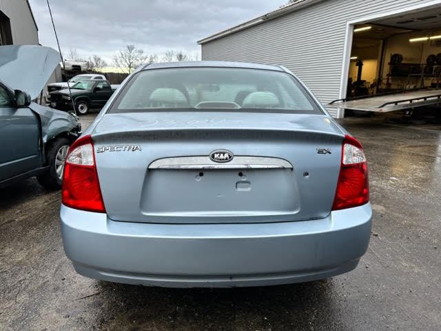 https://f005.backblazeb2.com/file/img-partshotlines-com/Inventory/NE135/Vehicle/18814_06.jpg
