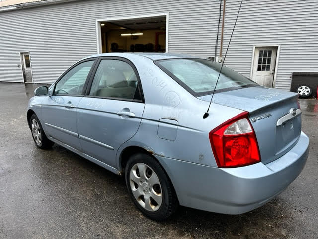 https://f005.backblazeb2.com/file/img-partshotlines-com/Inventory/NE135/Vehicle/18814_07.jpg