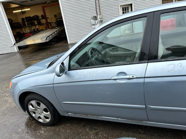 https://f005.backblazeb2.com/file/img-partshotlines-com/Inventory/NE135/Vehicle/18814_09.jpg