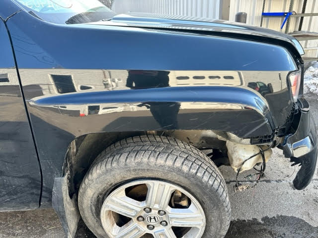 https://f005.backblazeb2.com/file/img-partshotlines-com/Inventory/NE135/Vehicle/18875_03.jpg