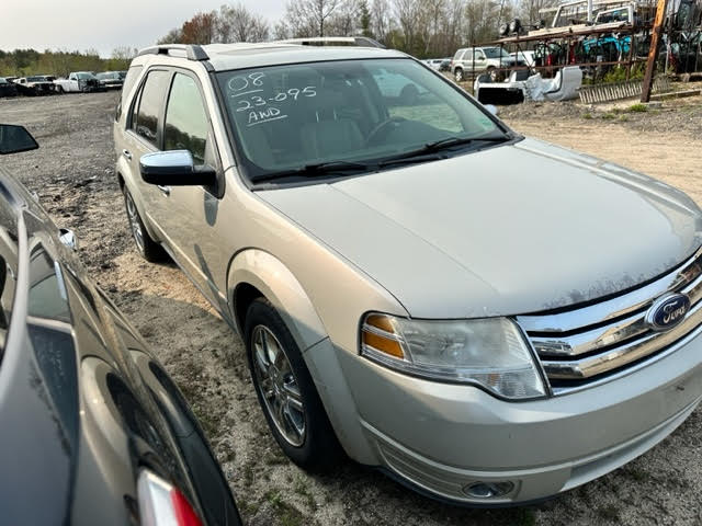 https://f005.backblazeb2.com/file/img-partshotlines-com/Inventory/NE135/Vehicle/18942_03.jpg