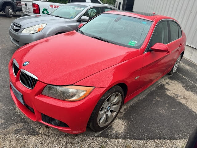 https://f005.backblazeb2.com/file/img-partshotlines-com/Inventory/NE135/Vehicle/19004_03.jpg