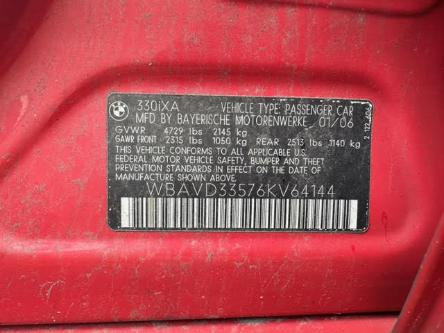 https://f005.backblazeb2.com/file/img-partshotlines-com/Inventory/NE135/Vehicle/19004_08.jpg