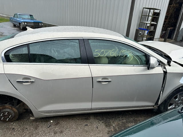 https://f005.backblazeb2.com/file/img-partshotlines-com/Inventory/NE135/Vehicle/19009_03.jpg