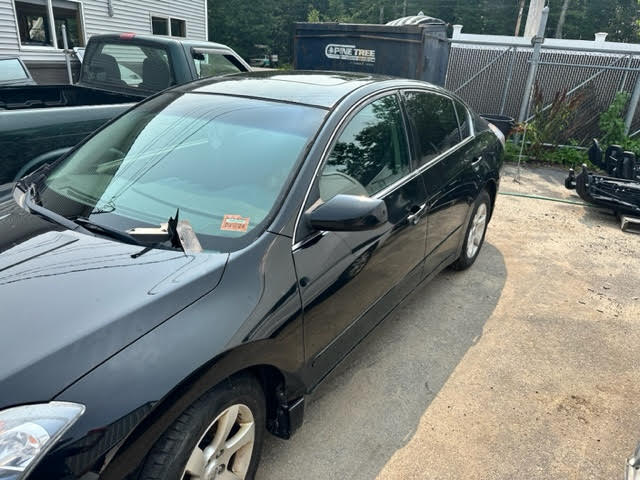 https://f005.backblazeb2.com/file/img-partshotlines-com/Inventory/NE135/Vehicle/19050_06.jpg