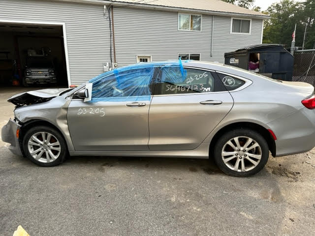 https://f005.backblazeb2.com/file/img-partshotlines-com/Inventory/NE135/Vehicle/19126_07.jpg