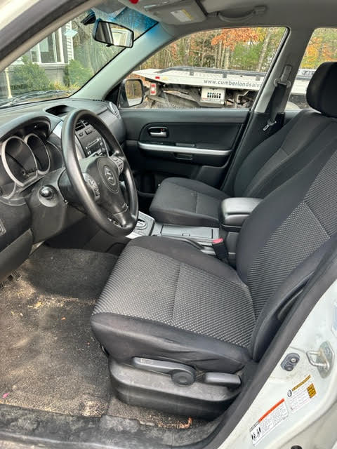 https://f005.backblazeb2.com/file/img-partshotlines-com/Inventory/NE135/Vehicle/19244_10.jpg