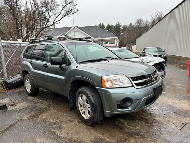 https://f005.backblazeb2.com/file/img-partshotlines-com/Inventory/NE135/Vehicle/19319_02.jpg