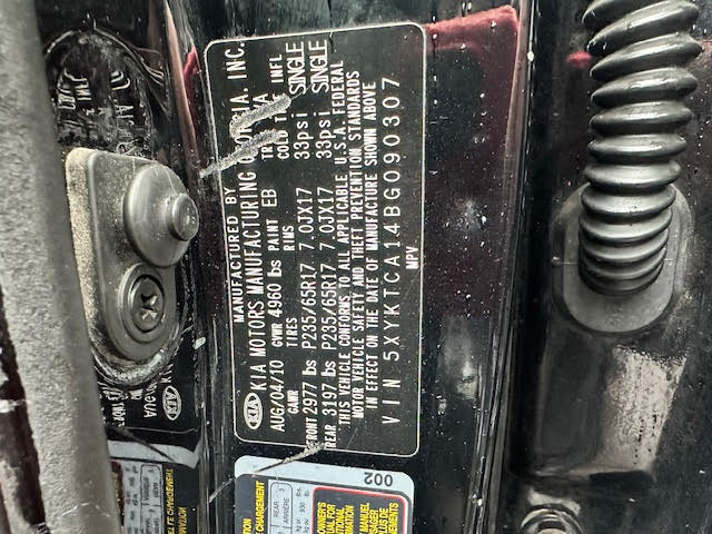 https://f005.backblazeb2.com/file/img-partshotlines-com/Inventory/NE135/Vehicle/19414_08.jpg