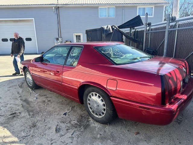 https://f005.backblazeb2.com/file/img-partshotlines-com/Inventory/NE135/Vehicle/19441_06.jpg
