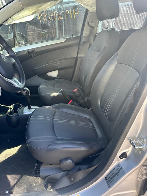 https://f005.backblazeb2.com/file/img-partshotlines-com/Inventory/NE135/Vehicle/19442_11.jpg