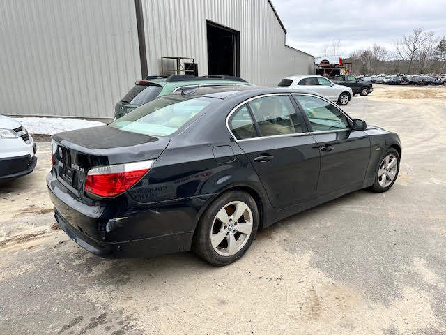 https://f005.backblazeb2.com/file/img-partshotlines-com/Inventory/NE135/Vehicle/19456_04.jpg