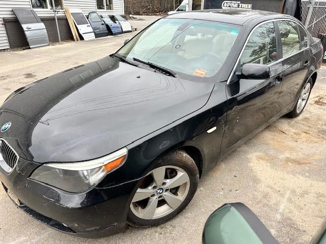 https://f005.backblazeb2.com/file/img-partshotlines-com/Inventory/NE135/Vehicle/19456_08.jpg