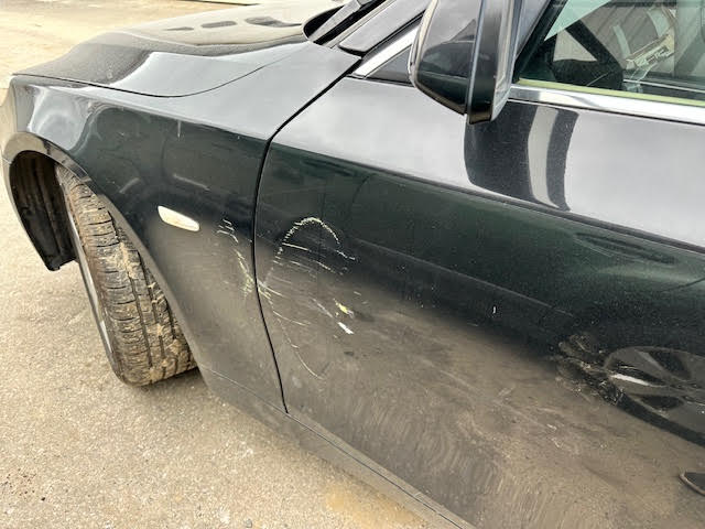 https://f005.backblazeb2.com/file/img-partshotlines-com/Inventory/NE135/Vehicle/19456_09.jpg