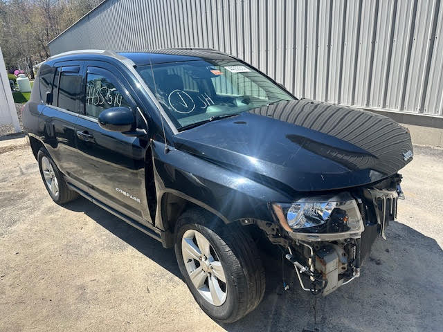 https://f005.backblazeb2.com/file/img-partshotlines-com/Inventory/NE135/Vehicle/19524_02.jpg