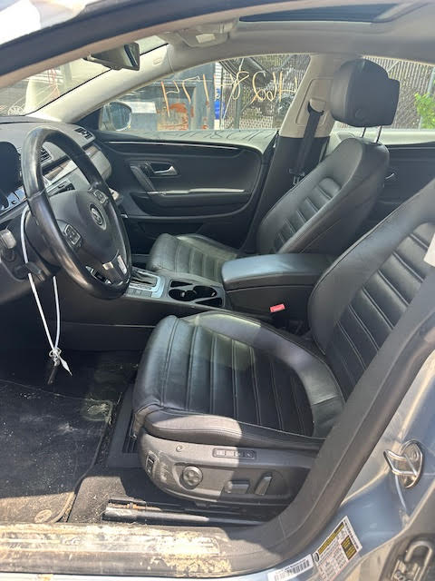 https://f005.backblazeb2.com/file/img-partshotlines-com/Inventory/NE135/Vehicle/19532_10.jpg