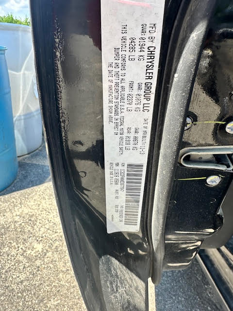 https://f005.backblazeb2.com/file/img-partshotlines-com/Inventory/NE135/Vehicle/19588_09.jpg