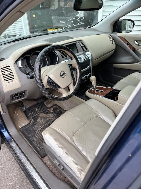 https://f005.backblazeb2.com/file/img-partshotlines-com/Inventory/NE135/Vehicle/19697_12.jpg