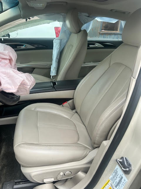 https://f005.backblazeb2.com/file/img-partshotlines-com/Inventory/NE135/Vehicle/19820_10.jpg