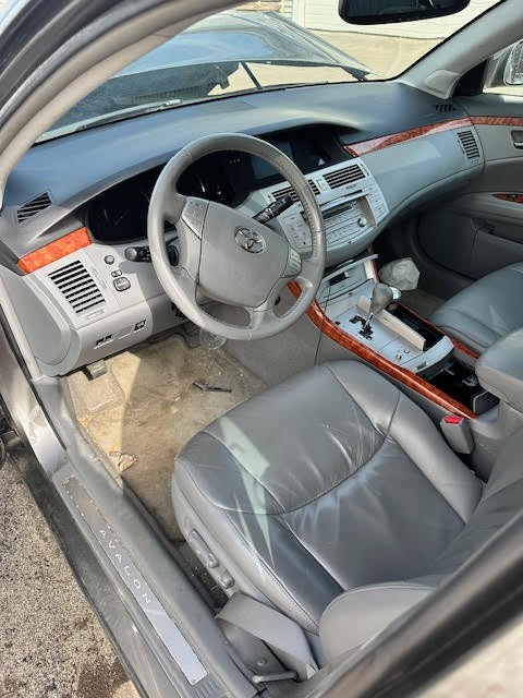 https://f005.backblazeb2.com/file/img-partshotlines-com/Inventory/NE135/Vehicle/19924_08.jpg