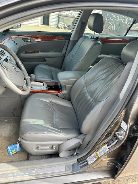 https://f005.backblazeb2.com/file/img-partshotlines-com/Inventory/NE135/Vehicle/19924_09.jpg