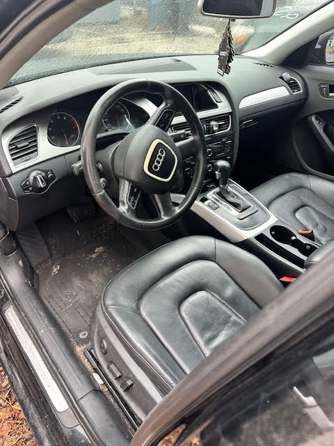 https://f005.backblazeb2.com/file/img-partshotlines-com/Inventory/NE135/Vehicle/19956_11.jpg