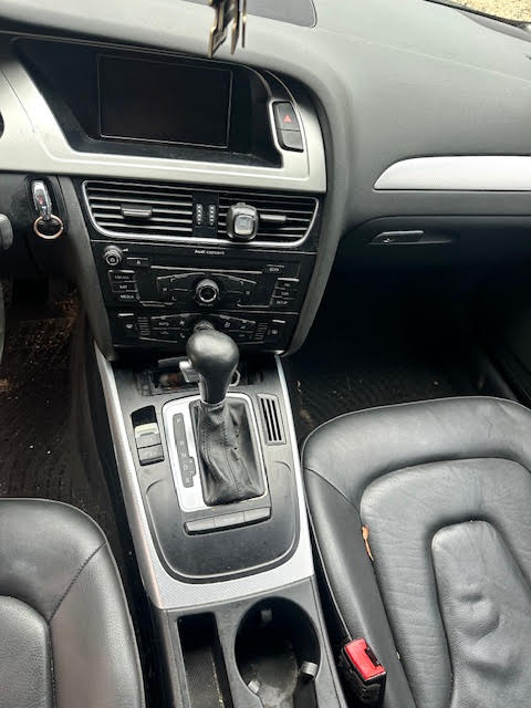 https://f005.backblazeb2.com/file/img-partshotlines-com/Inventory/NE135/Vehicle/19956_12.jpg