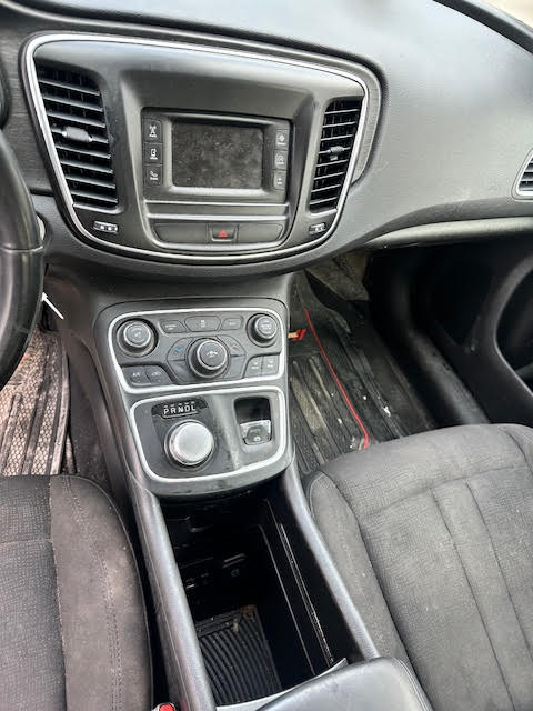 https://f005.backblazeb2.com/file/img-partshotlines-com/Inventory/NE135/Vehicle/19983_12.jpg